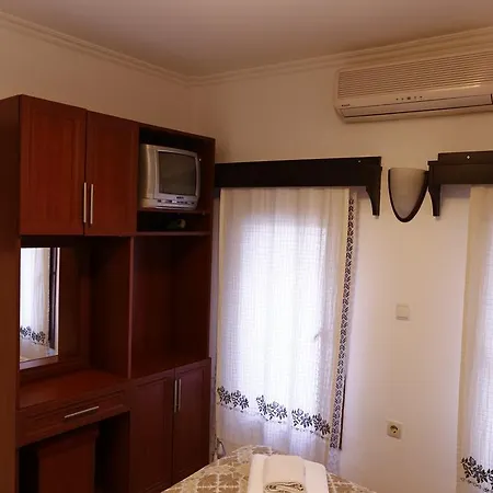 호텔 Hotel Can Bodrum 4*